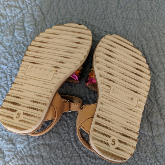 Sandles & 2 one piece outfits - Picture 9 of 9